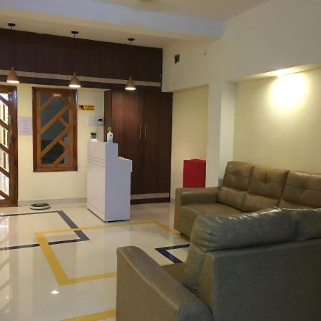 Grand Suites Srirangam Tiruchirappalli Exterior photo