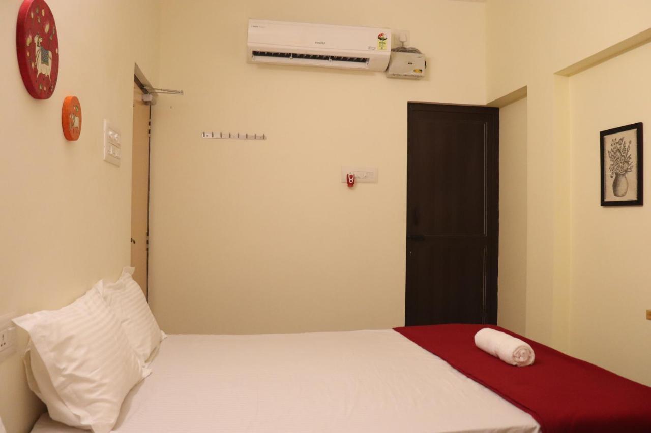 Grand Suites Srirangam Tiruchirappalli Exterior photo