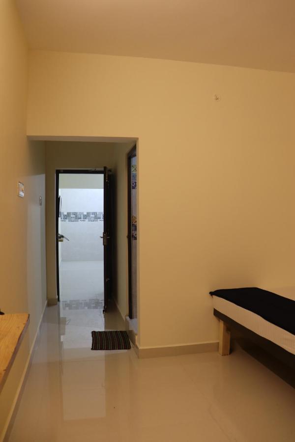 Grand Suites Srirangam Tiruchirappalli Exterior photo